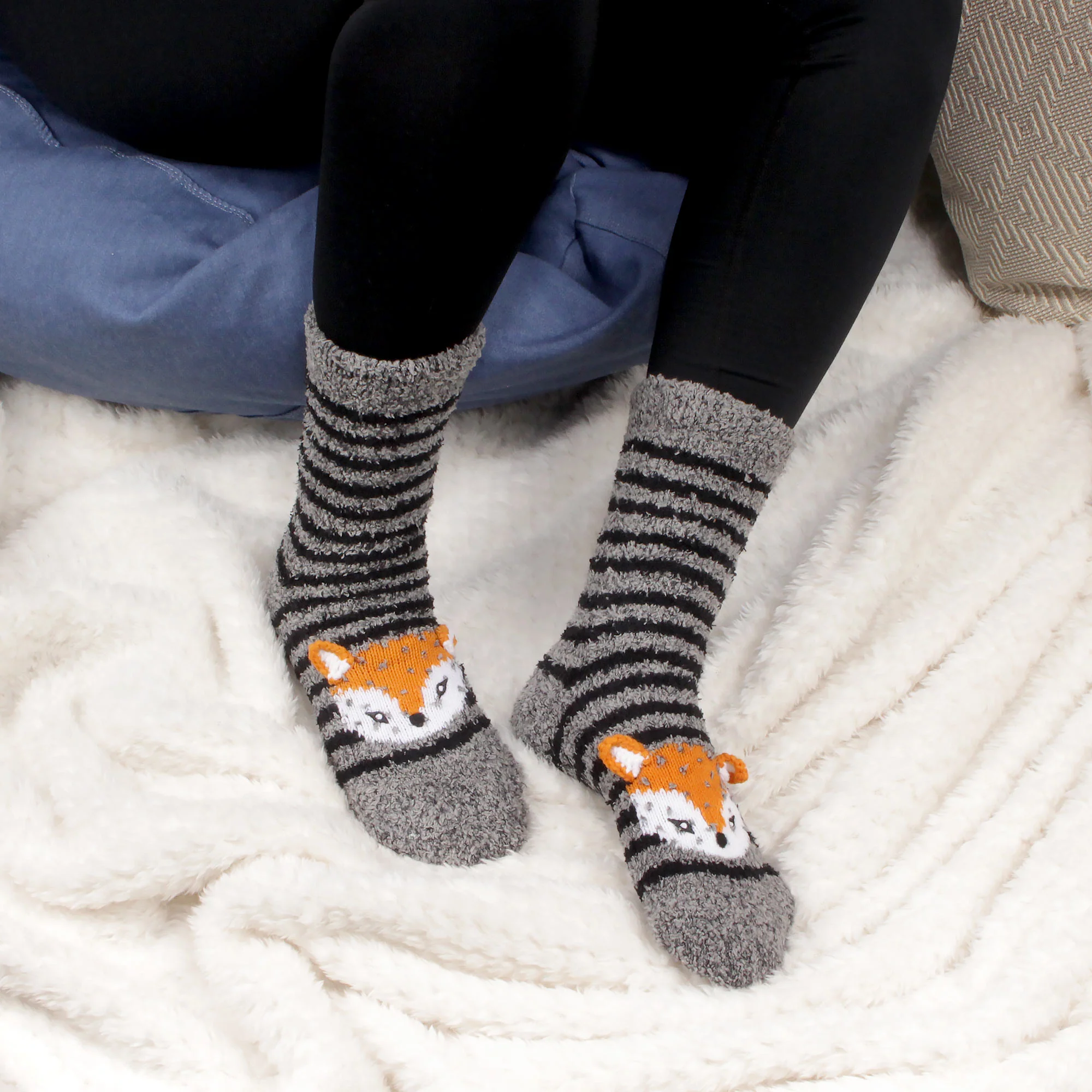 Fuzzy Animal Socks - 6 Pairs Assortments - Image 10
